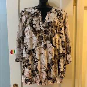 Style & Company Woman Rose Ptrn Pearl/Rhinestone Neck Gather Btm & Sheer 3/4 Slv